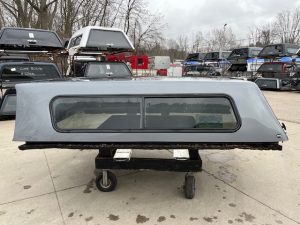 NEW 19+ CHEVY 1500 8' CAP PNT CODE:464 GRAY 200908-41